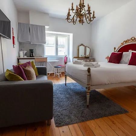 Clerigos Charming Studio In Apartment *